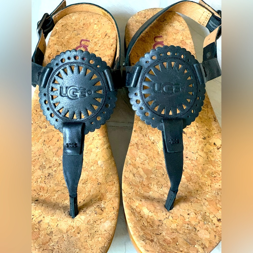 Ugg Ayden Sandals